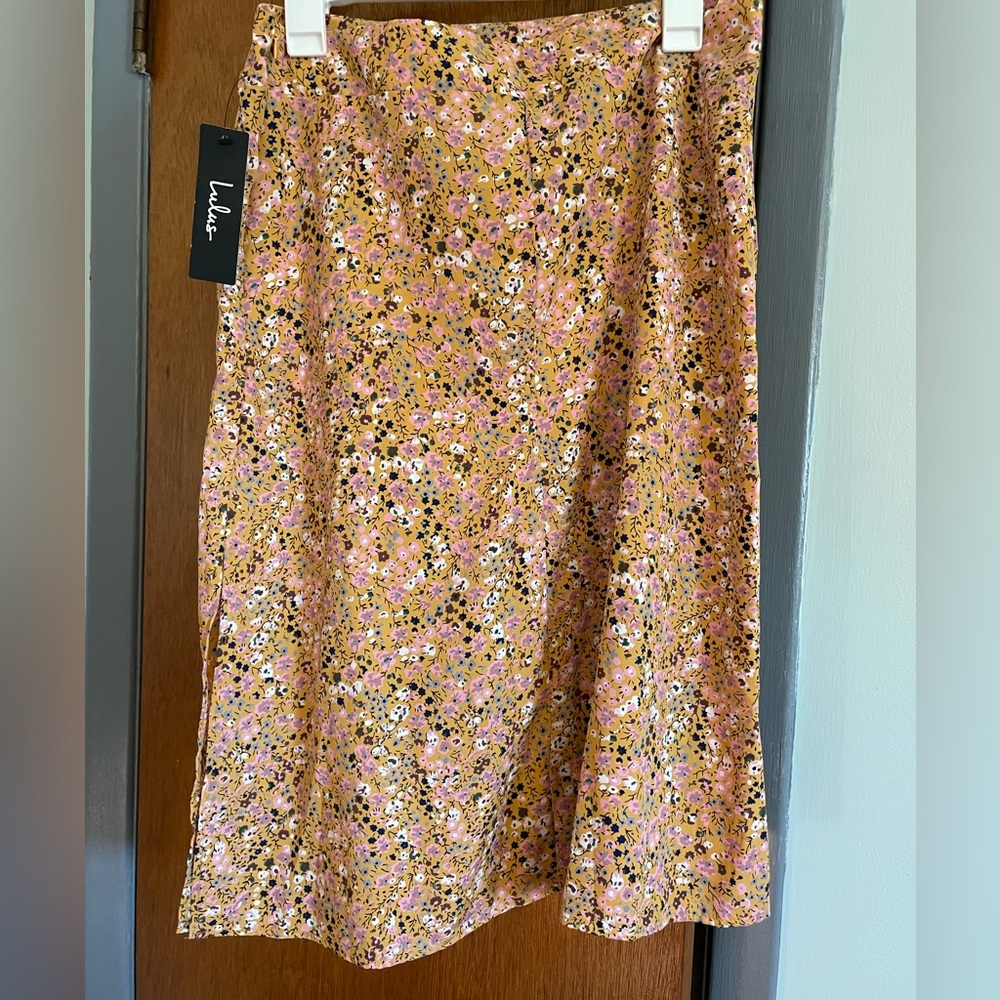 Lulus Yellow Midi skirt